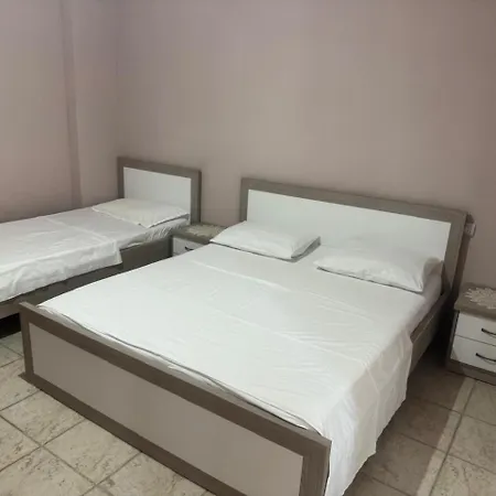 Apartament Kompleksi Fishta Kulla 6 *