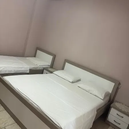 Kompleksi Fishta Kulla 6 Apartmán